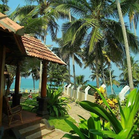 Woodhouse Beach Resort Varkala Bagian luar foto