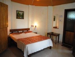 Woodhouse Beach Resort Varkala Bagian luar foto